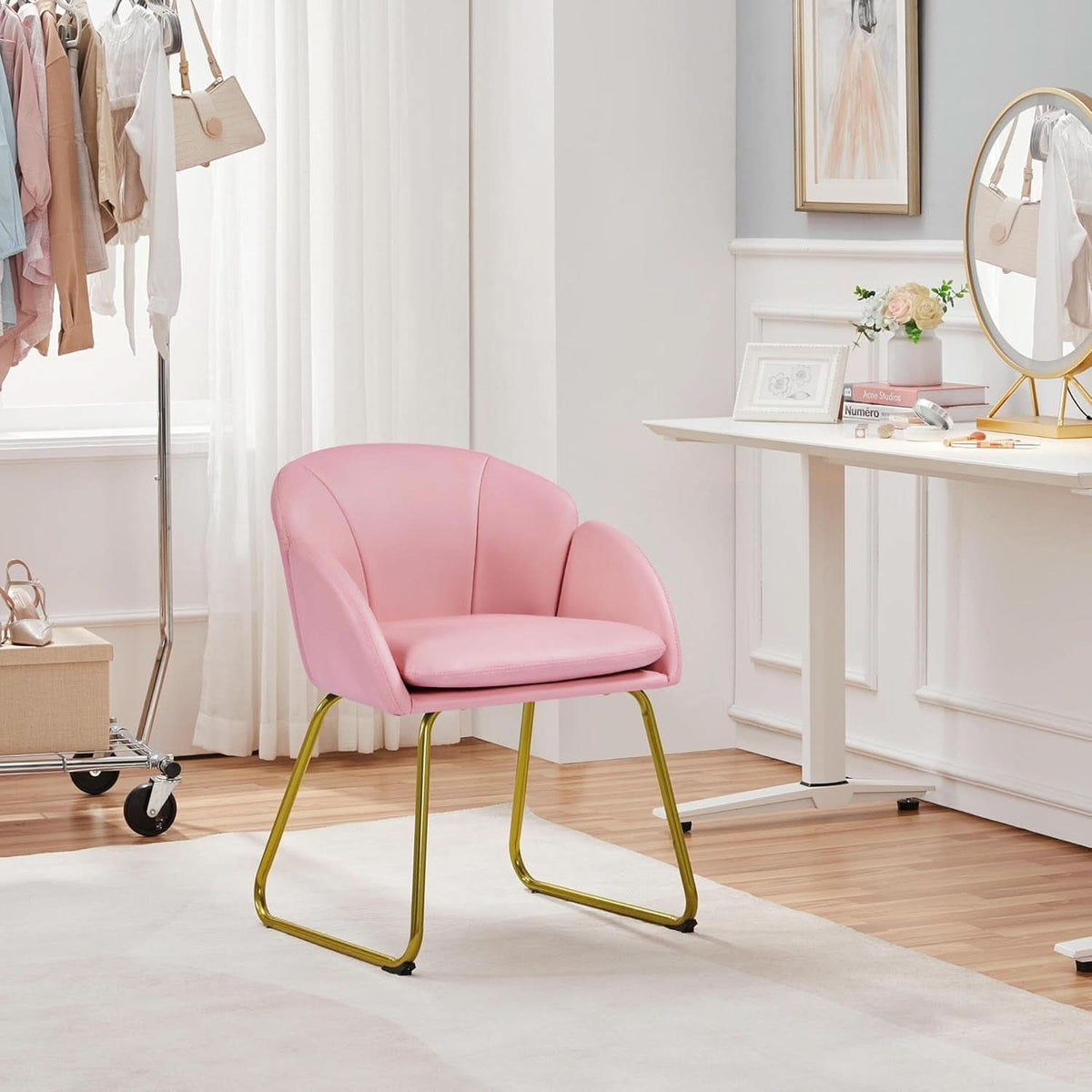 Modern PU Leather Armchair Flower With Golden Legs Pink
