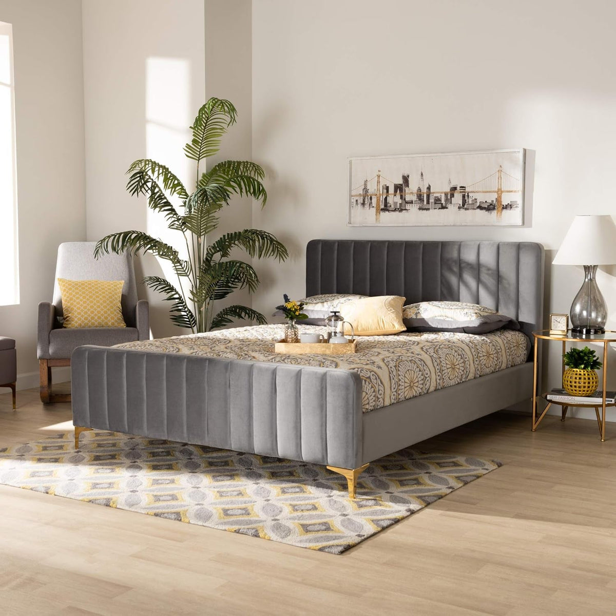 Queen Size Luxurious Grey Velvet Upholstered Platform Bed