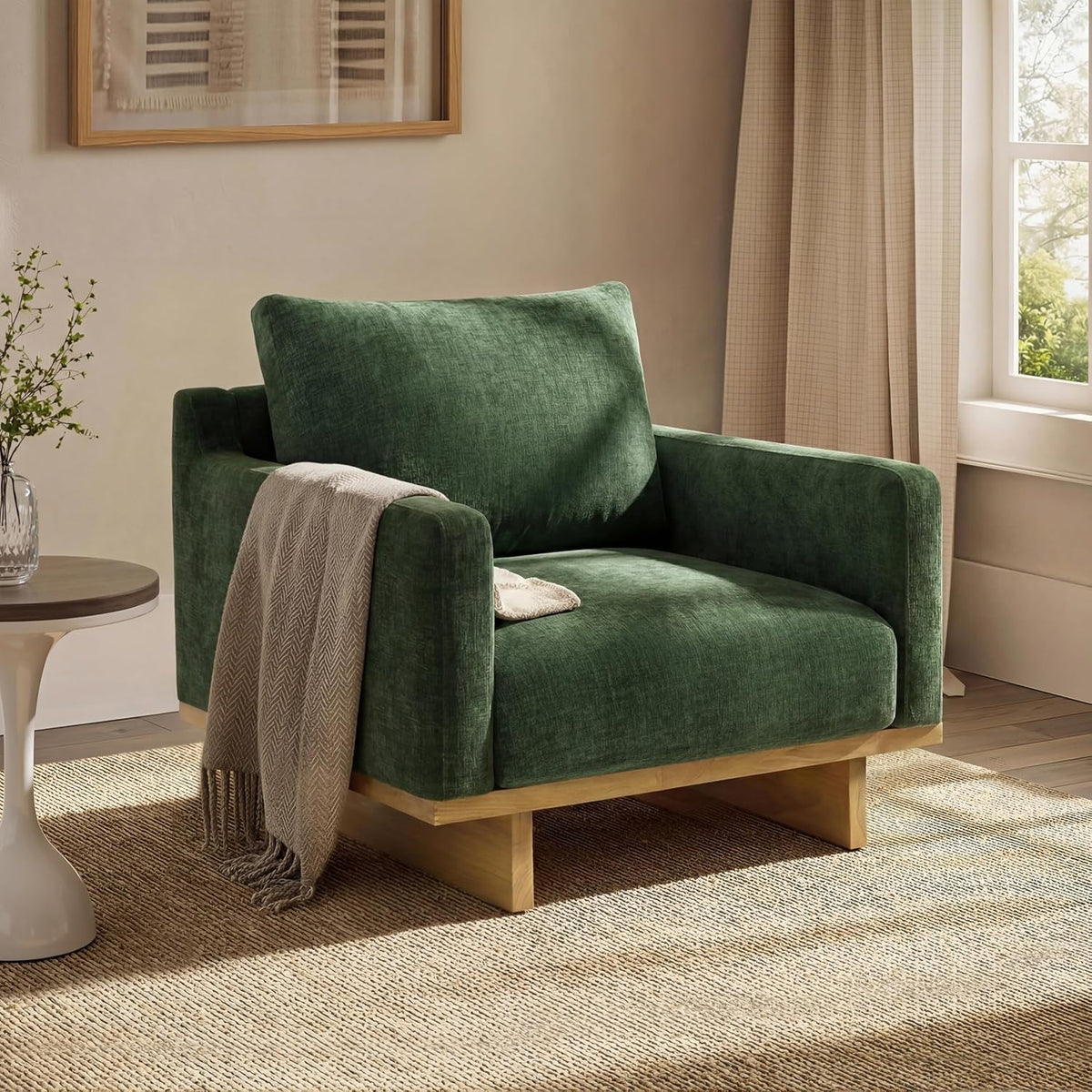 Green Solid Wood Frame Contemporary Cushioned Chair