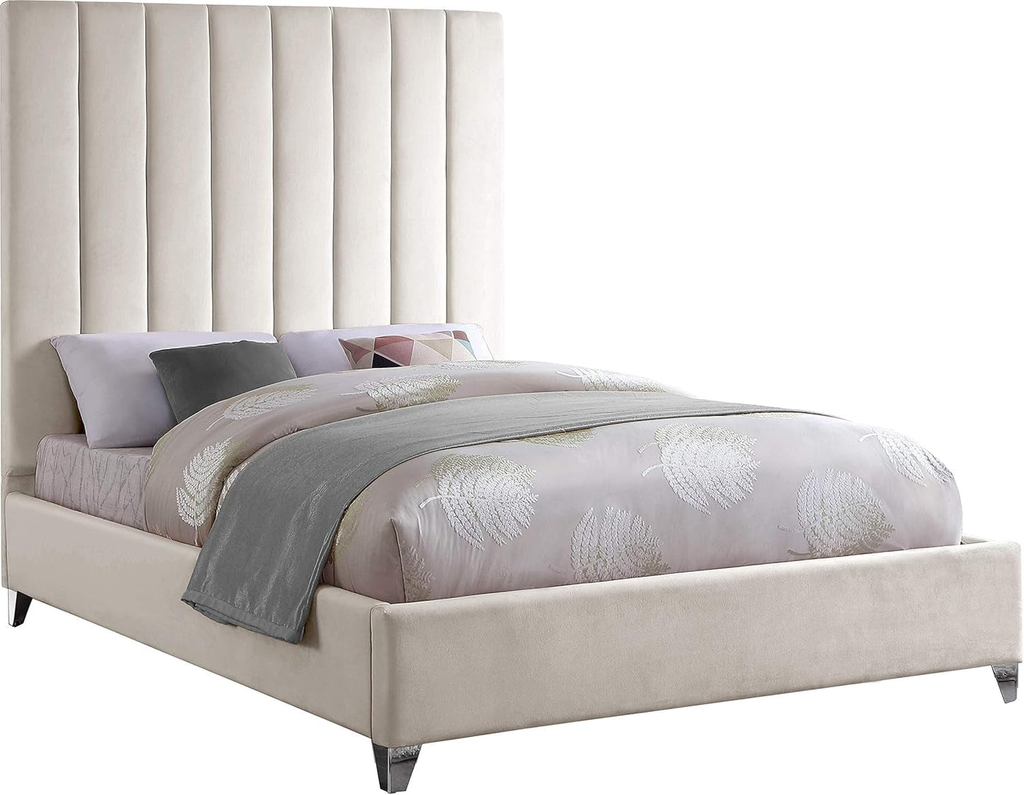 Luxurious Upholstered Velvet King Bed With Tufting