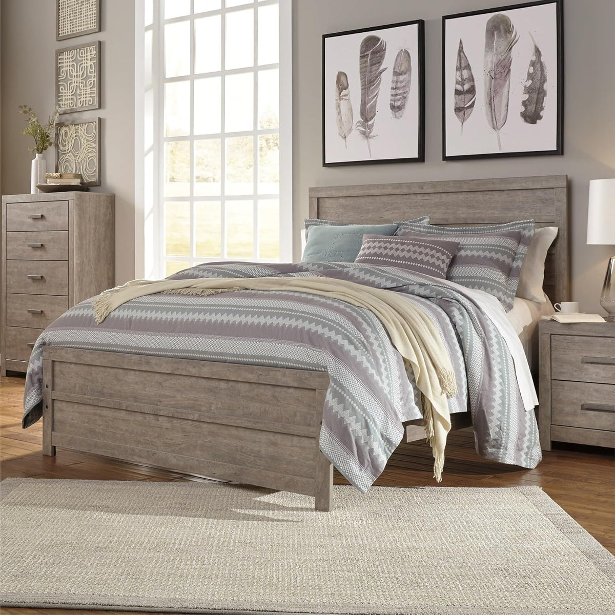 Weathered Gray Queen Panel Bed Engineered Lumber wood