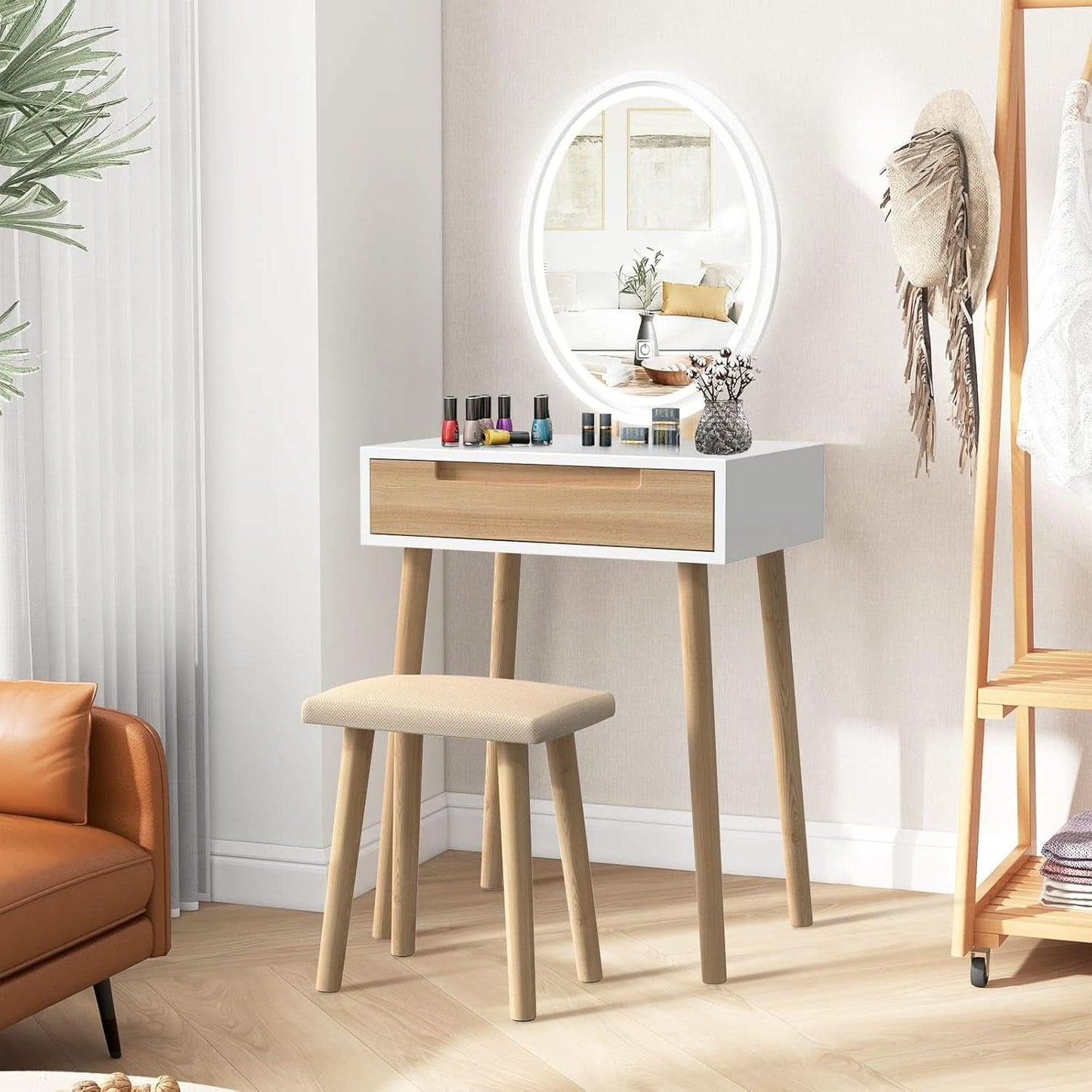Makeup Vanity Table Compact With Illuminated Mirror